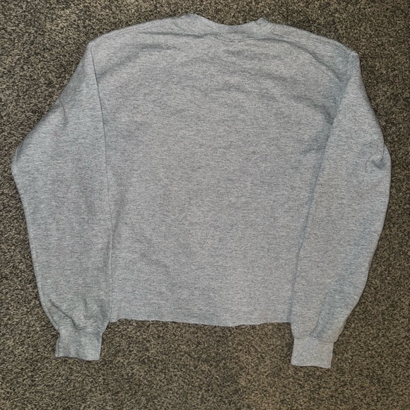 Universal Studios Crewneck - Picture 6 of 6